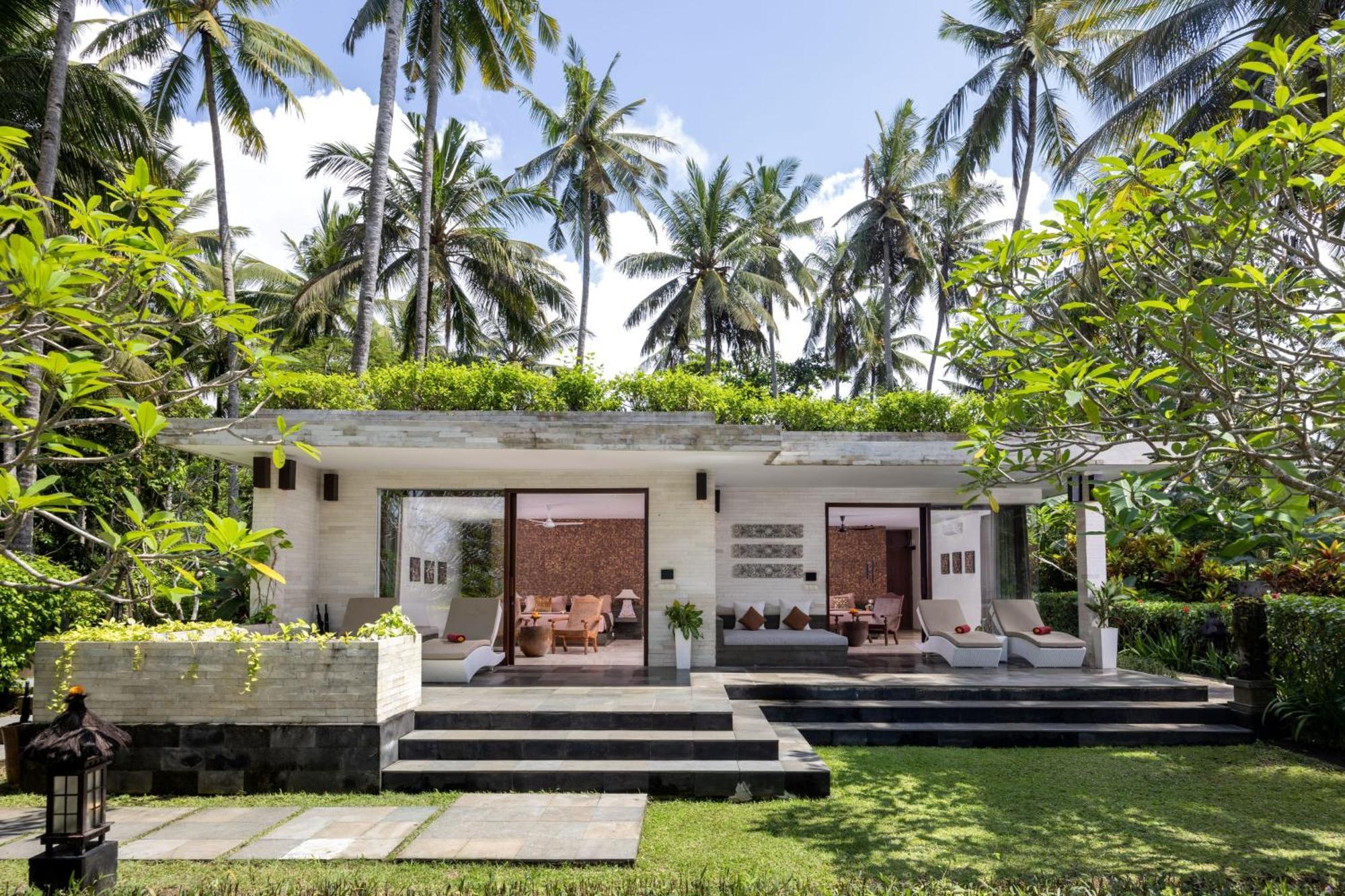 Kelapa Retreat & Spa Pulukan Exterior photo